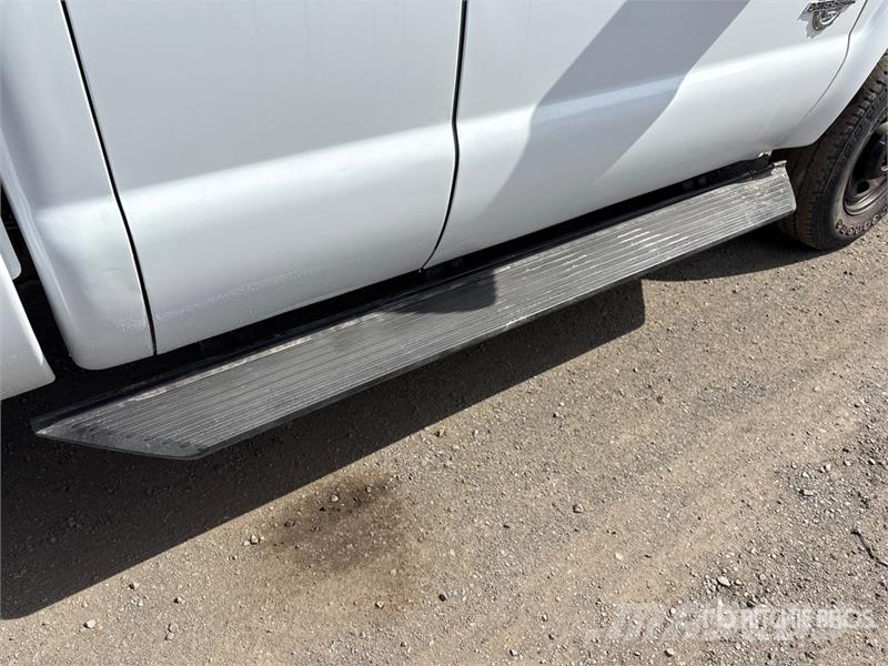 Ford F-350 XL 4x4 Extended Cab Pickup Citi