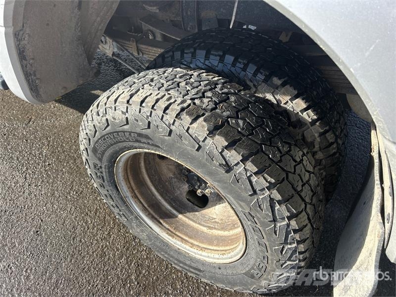 Ford F-350 XL 4x4 Extended Cab Utility Truck شاحنات خفيفة/مفصلية الجوانب