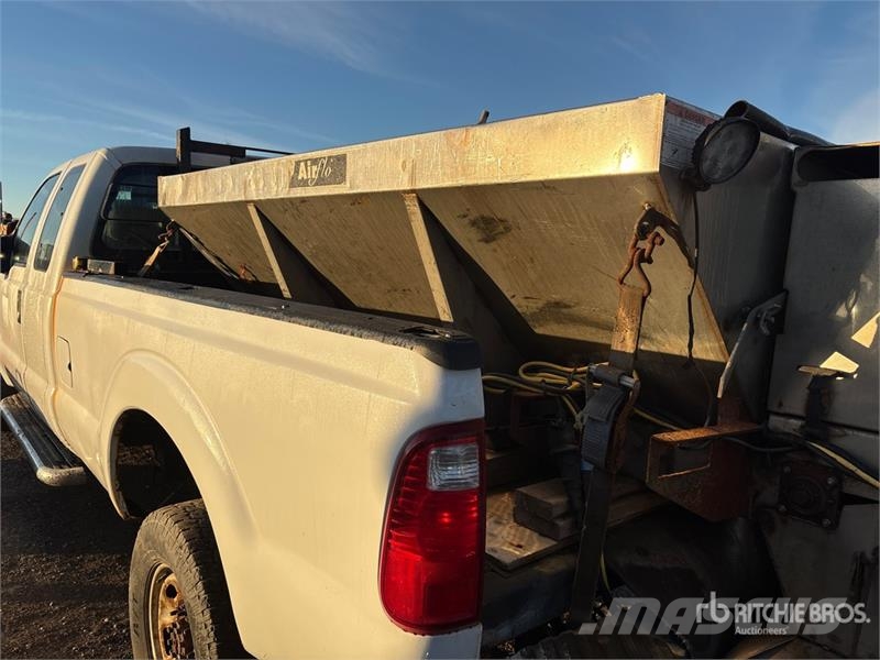 Ford F-350 XL 4x4 Extended Cab Pickup Otras furgonetas