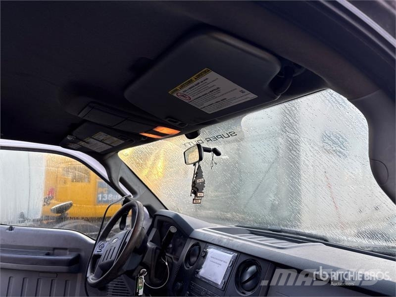 Ford F-350 XL 4x4 Extended Cab Pickup Otras furgonetas