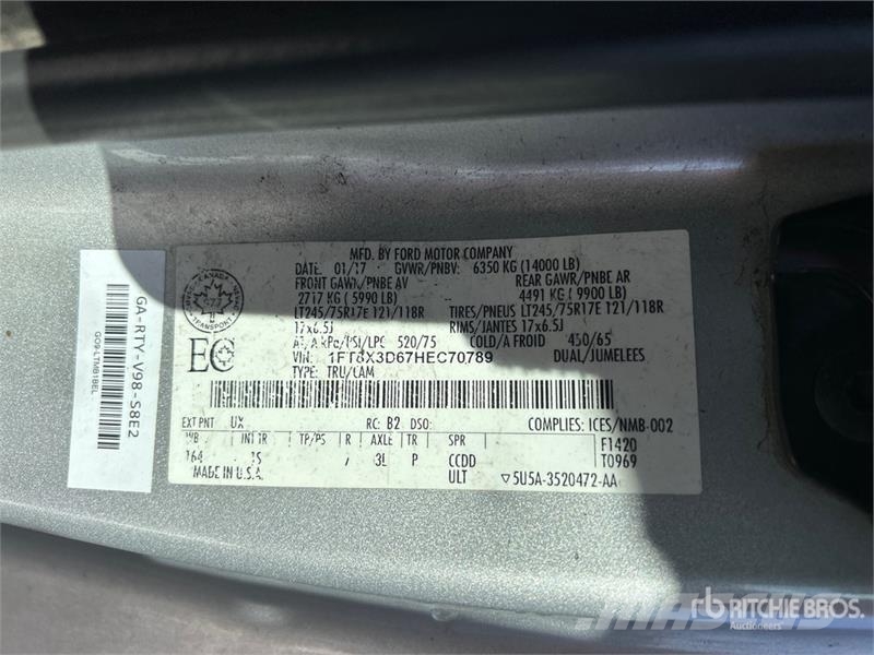 Ford F-350 XL 4x4 Extended Cab Utility Truck شاحنات خفيفة/مفصلية الجوانب