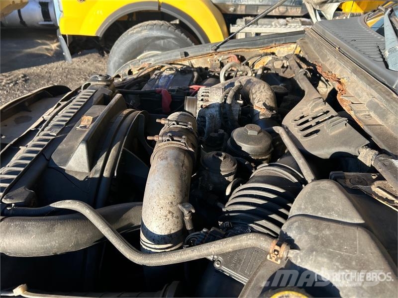 Ford F-350 XL 4x4 Pickup Ostalo