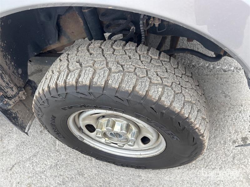 Ford F-350 XL 4x4 Pickup Furgoni altro