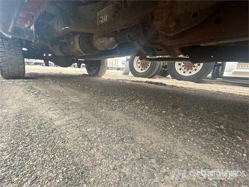 Ford F-350 XL 4x4 Pickup (Inoperable) その他