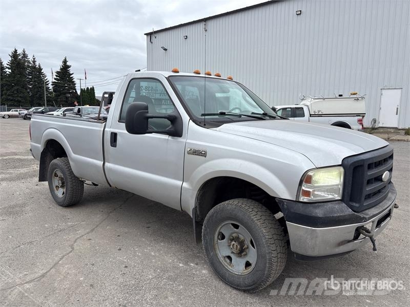 Ford F-350 XL 4x4 Pickup أخرى