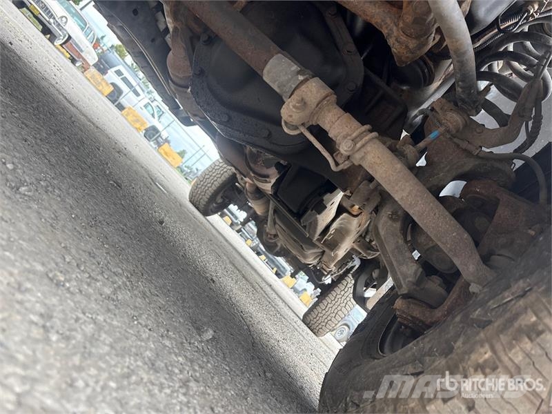 Ford F-350 XL 4x4 Pickup Furgoni altro