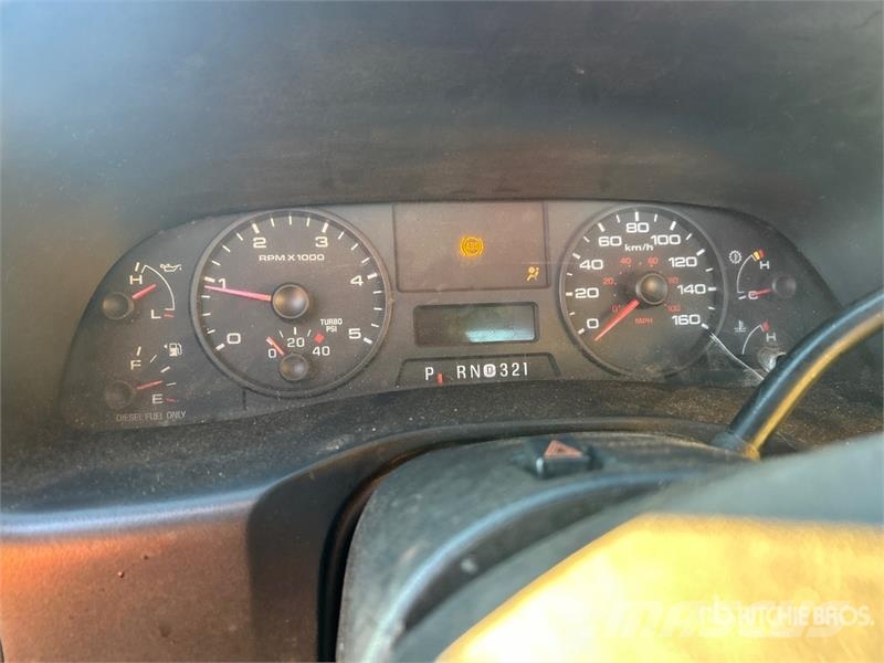Ford F-350 XL 4x4 Pickup Ostalo