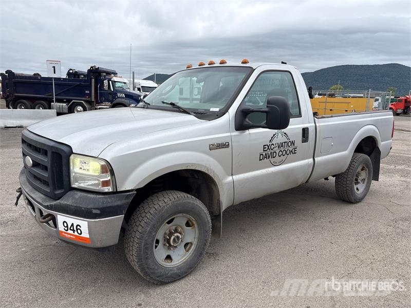 Ford F-350 XL 4x4 Pickup أخرى