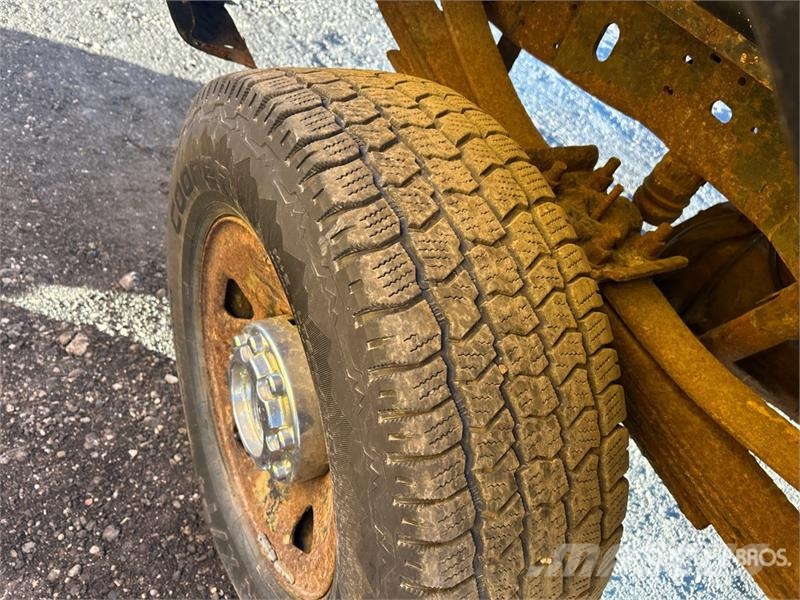 Ford F-350 XL 4x4 Pickup Ostalo