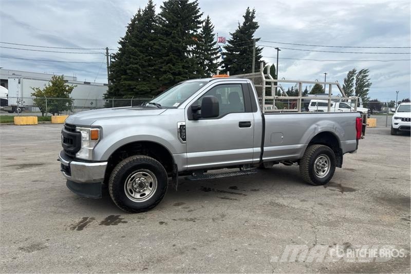 Ford F-350 XL 4x4 Pickup Furgoni altro