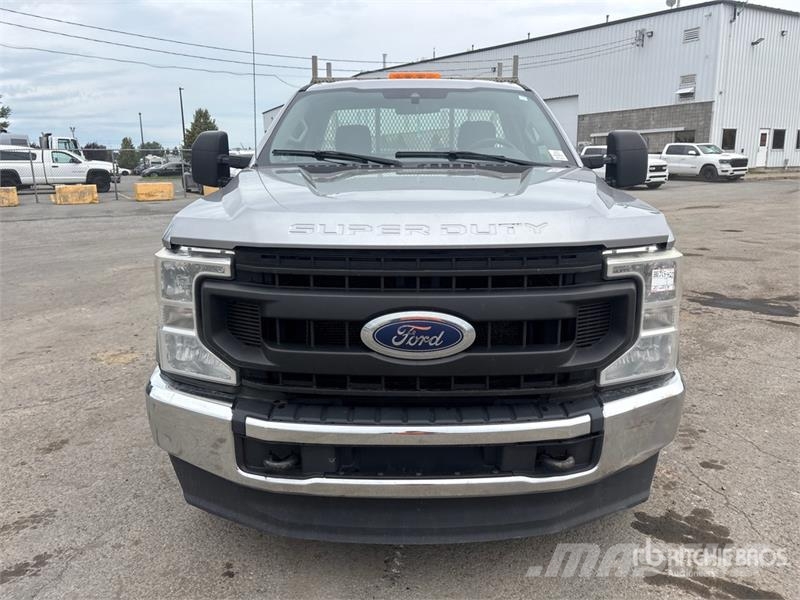 Ford F-350 XL 4x4 Pickup Furgoni altro