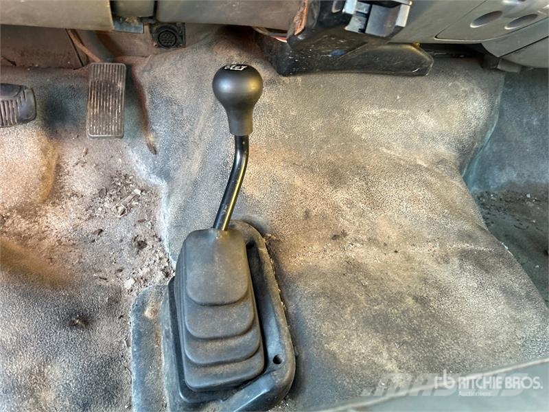 Ford F-350 XL 4x4 Pickup Ostalo