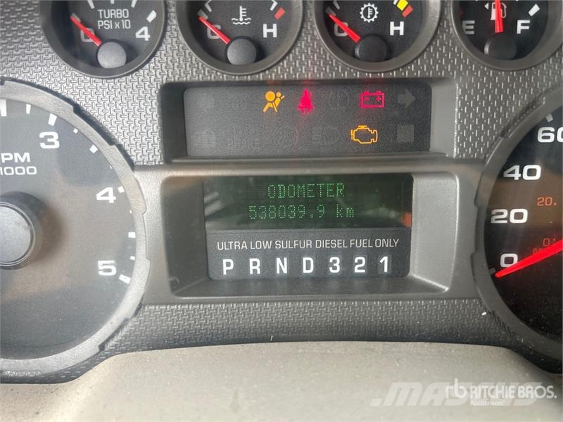 Ford F-350 XL 4x4 Pickup (Inoperable) その他