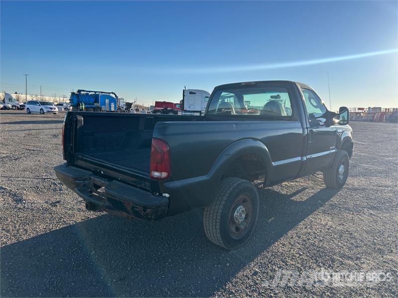 Ford F-350 XL 4x4 Pickup Ostalo