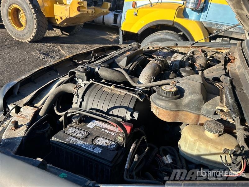 Ford F-350 XL 4x4 Pickup Ostalo