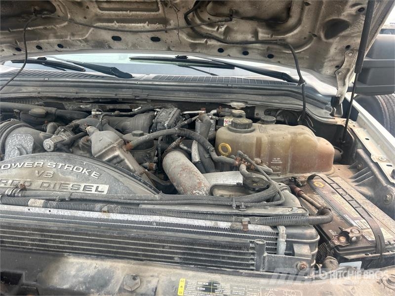 Ford F-350 XL 4x4 Pickup (Inoperable) その他