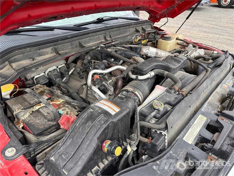 Ford F-350 XLT 4x4 Pickup Other