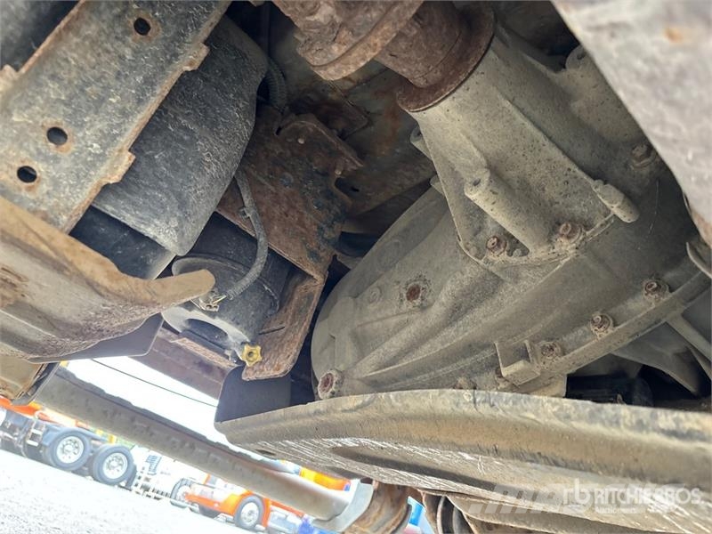 Ford F-350 XLT 4x4 Pickup Other