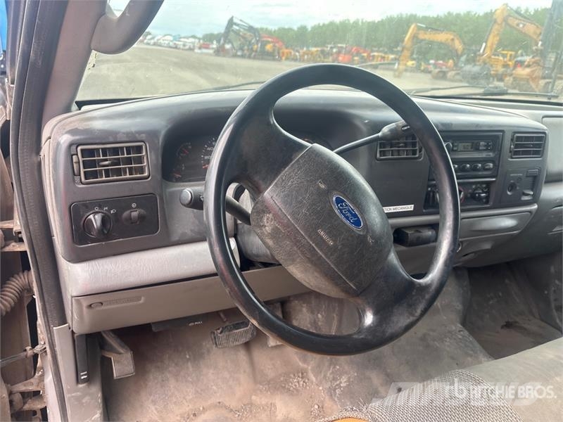 Ford F-450 Φορτηγά Ανατροπή
