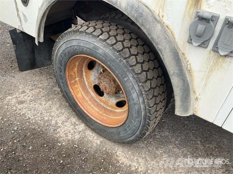Ford F-450 Auto korpe