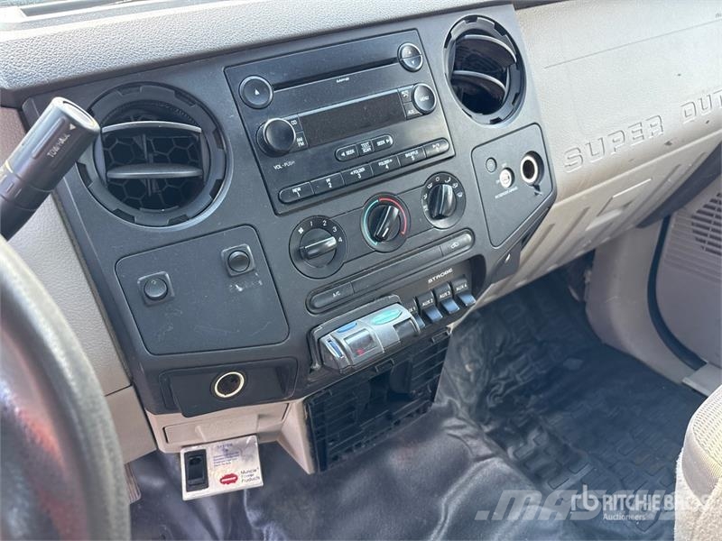 Ford F-450 Самоскиди