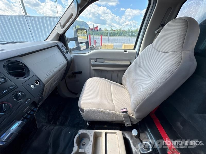 Ford F-450 Φορτηγά Ανατροπή