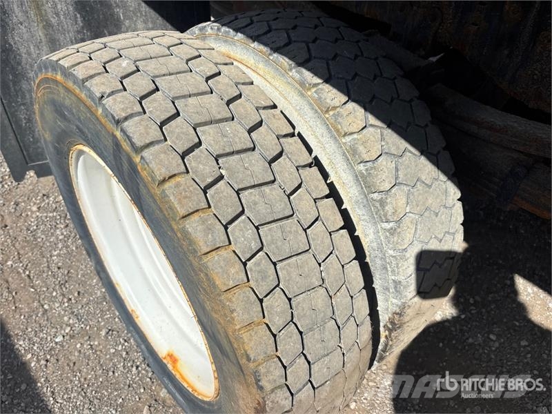 Ford F-450 Φορτηγά Kαρότσα με ανοιγόμενα πλαϊνά