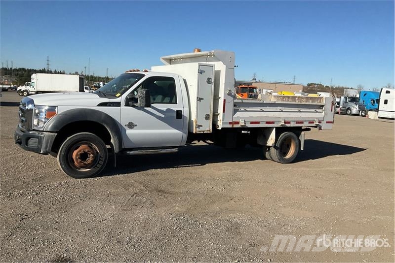 Ford F-450 شاحنات قلابة
