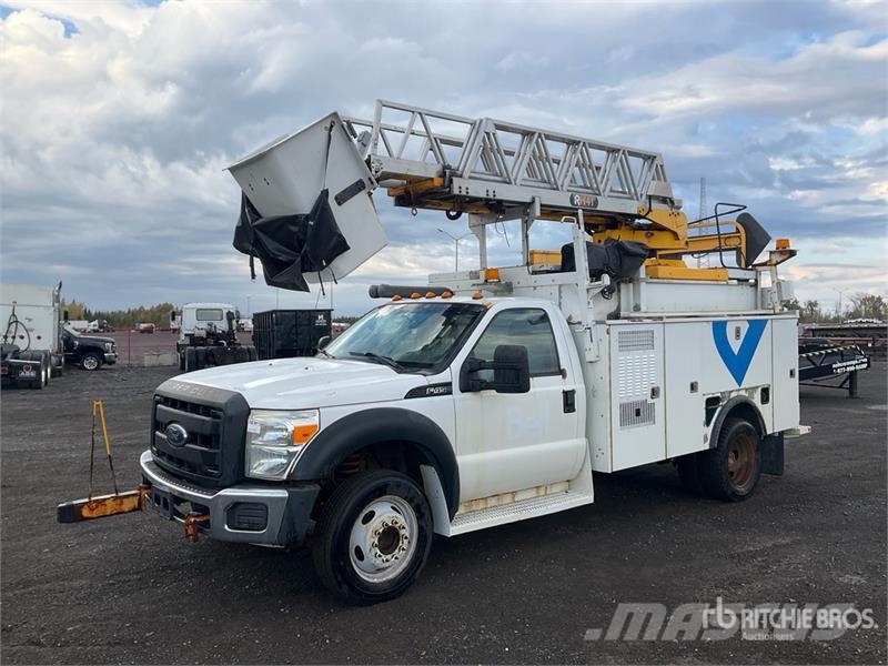 Ford F-450 Auto korpe
