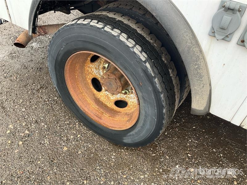Ford F-450 Plataformas aéreas montadas em camião