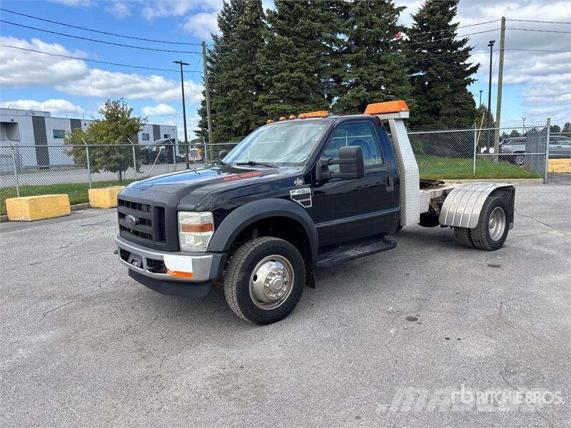 Ford F-450 4x2 Versatile Hauler Truck Tahače