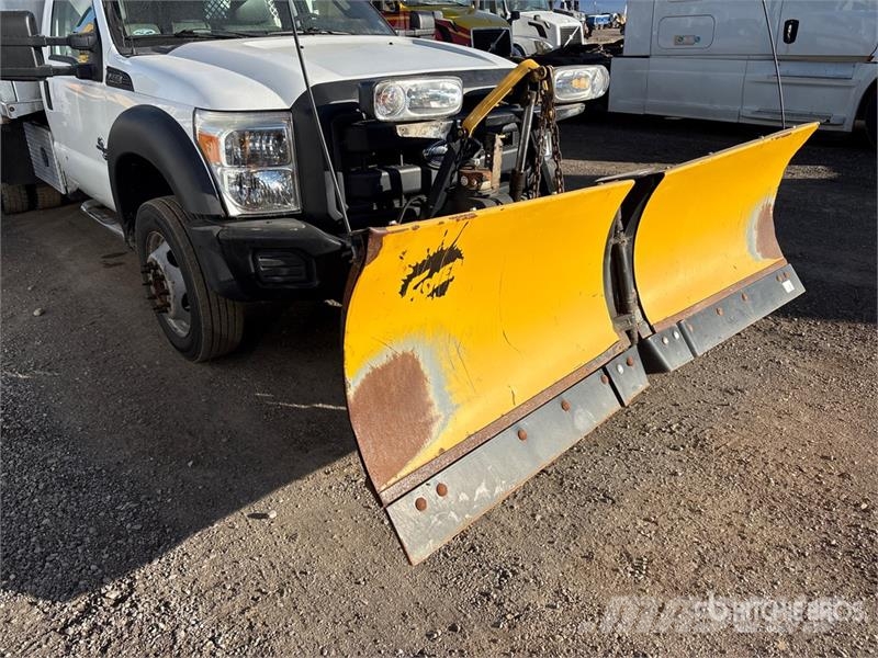 Ford F-450 XL 4x4 Snow Plow Truck Komunální / Multi-užitková vozidla