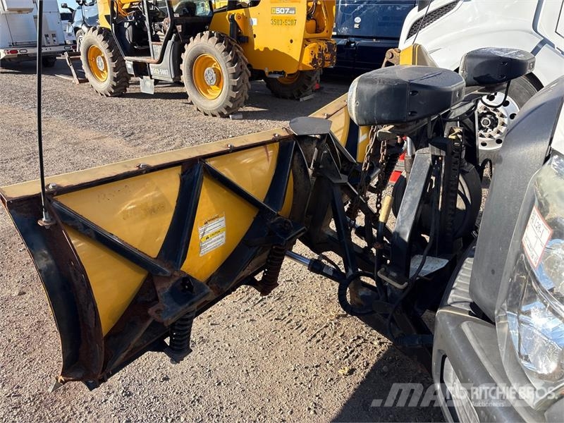 Ford F-450 XL 4x4 Snow Plow Truck Komunální / Multi-užitková vozidla