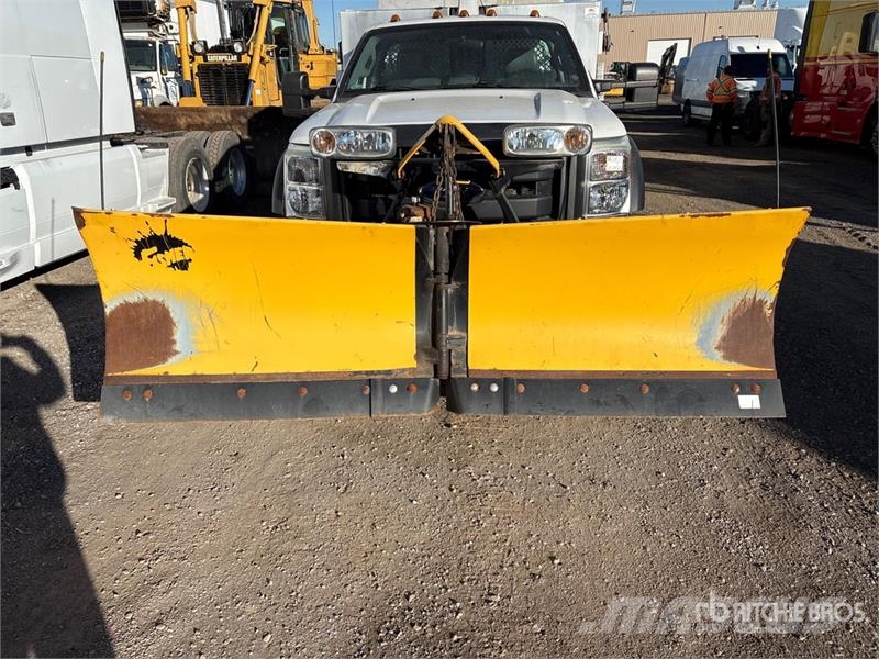 Ford F-450 XL 4x4 Snow Plow Truck Komunální / Multi-užitková vozidla