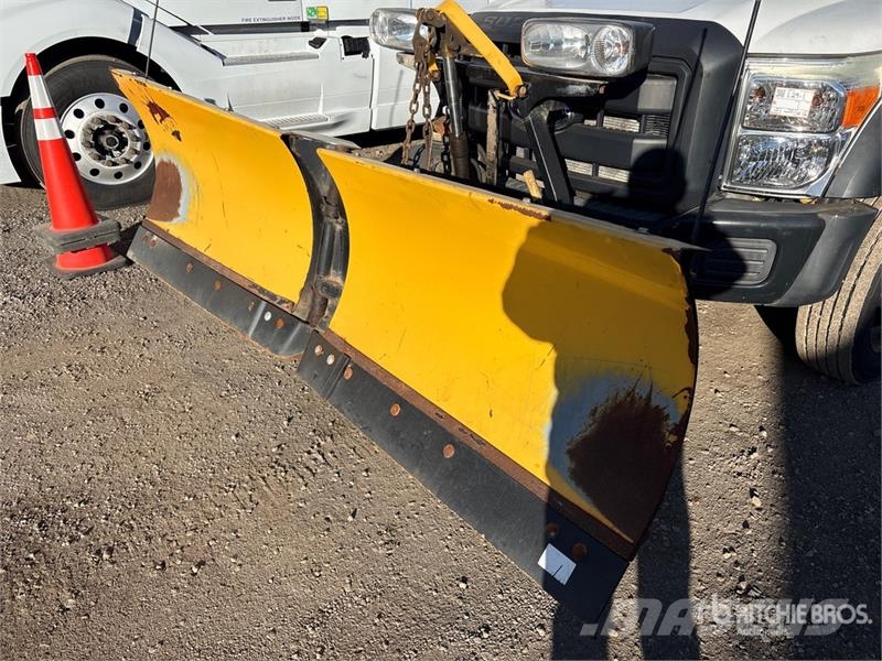 Ford F-450 XL 4x4 Snow Plow Truck Komunální / Multi-užitková vozidla
