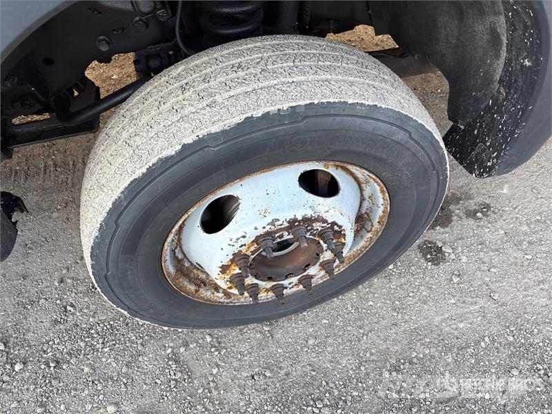 Ford F-450 XL 4x4 Snow Plow Truck Komunální / Multi-užitková vozidla