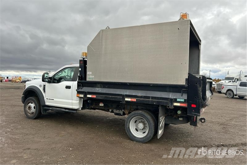 Ford F-550 Tippbilar
