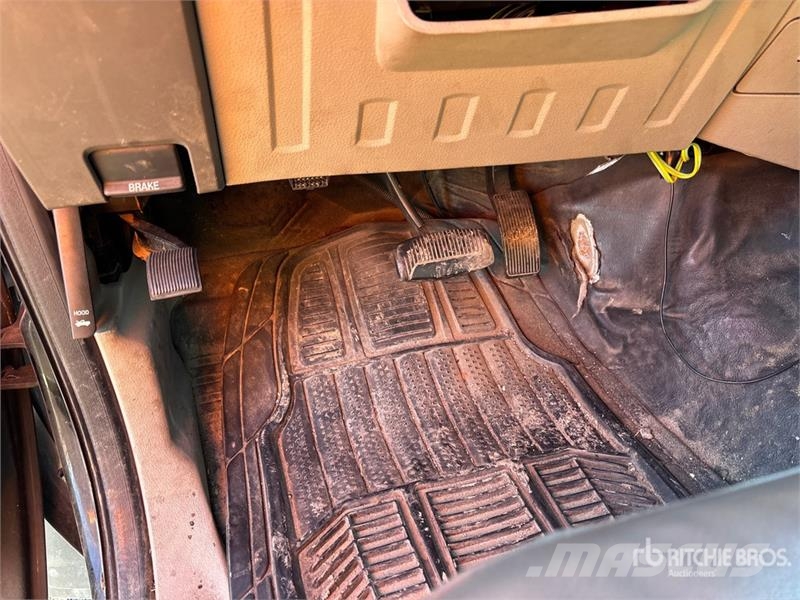 Ford F-550 Carroattrezzi