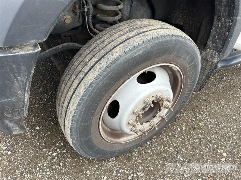 Ford F-550 Tippbilar