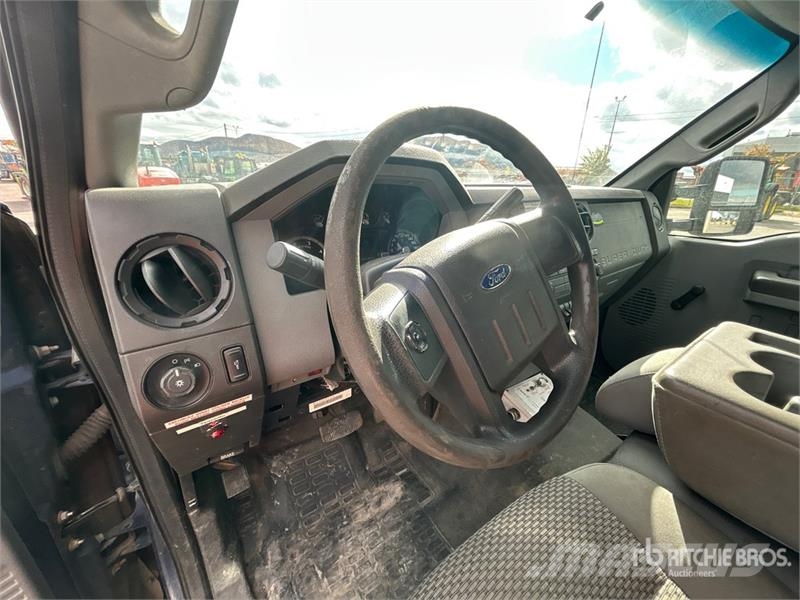 Ford F-550 Auto košare