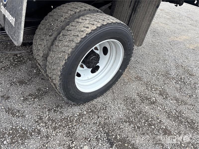 Ford F-550 Φορτηγά Ανατροπή