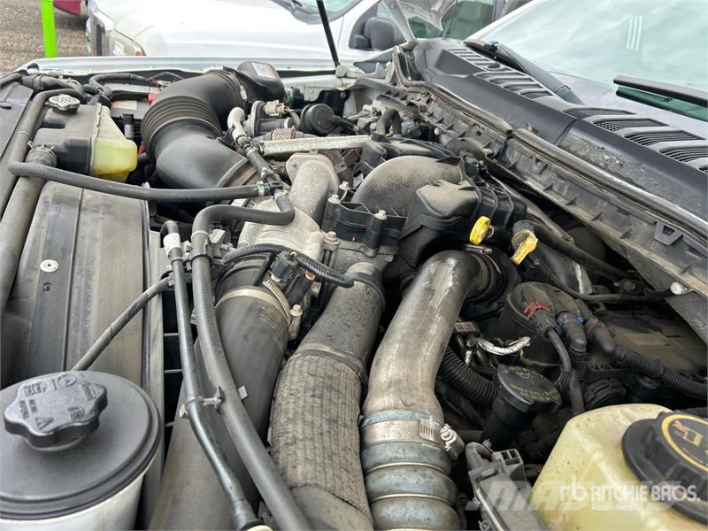 Ford F-550 Tippbilar