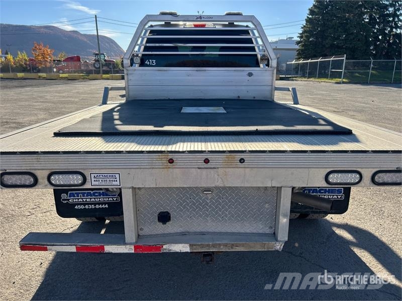 Ford F-550 Flatbed kamyonlar