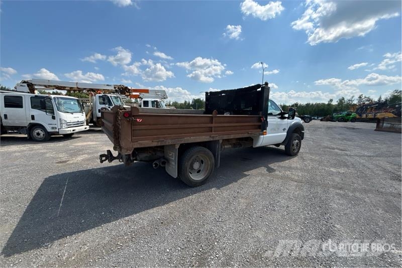 Ford F-550 Φορτηγά Ανατροπή