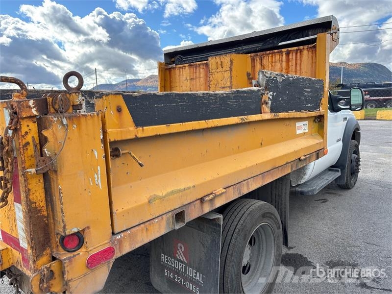 Ford F-550 Camion ribaltabili