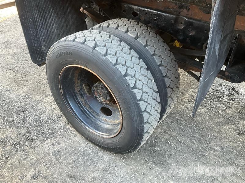 Ford F-550 Tippbilar