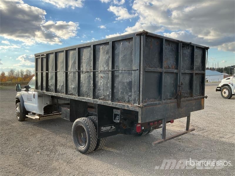 Ford F-550 Tippbilar