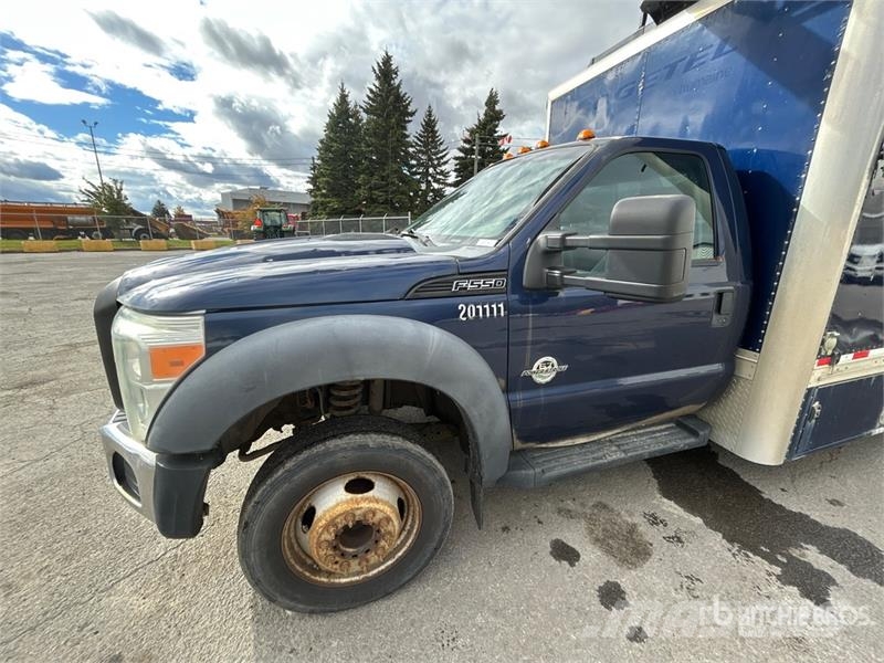 Ford F-550 Auto košare