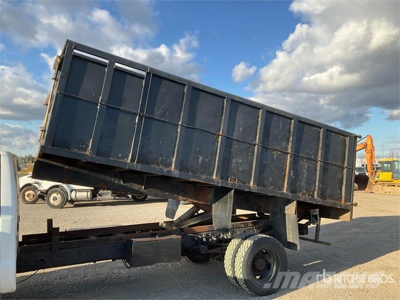 Ford F-550 Tippbilar