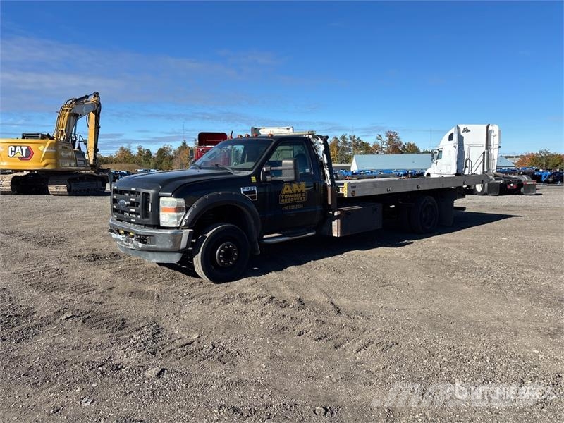 Ford F-550 Carroattrezzi